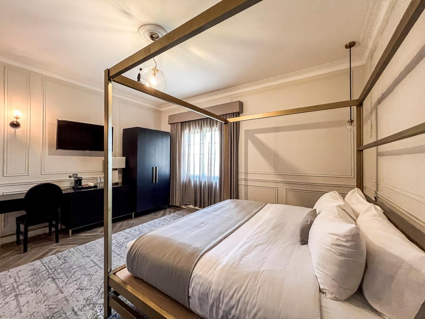 Hotel Mansion E Borbon เลออน ภายนอก รูปภาพ